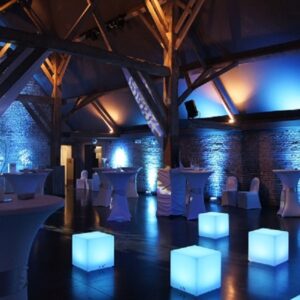 Housse de mange debout