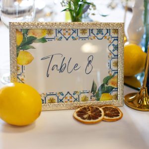 Marque table